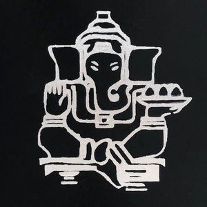 Meet your Posher, Tenzin